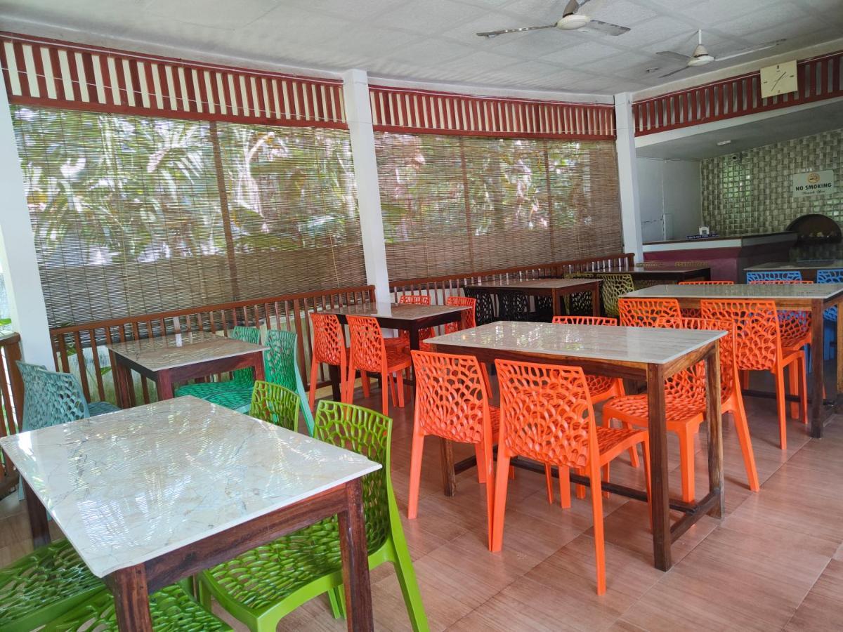 Hotel Highness Sea Rock Sitapur Buitenkant foto